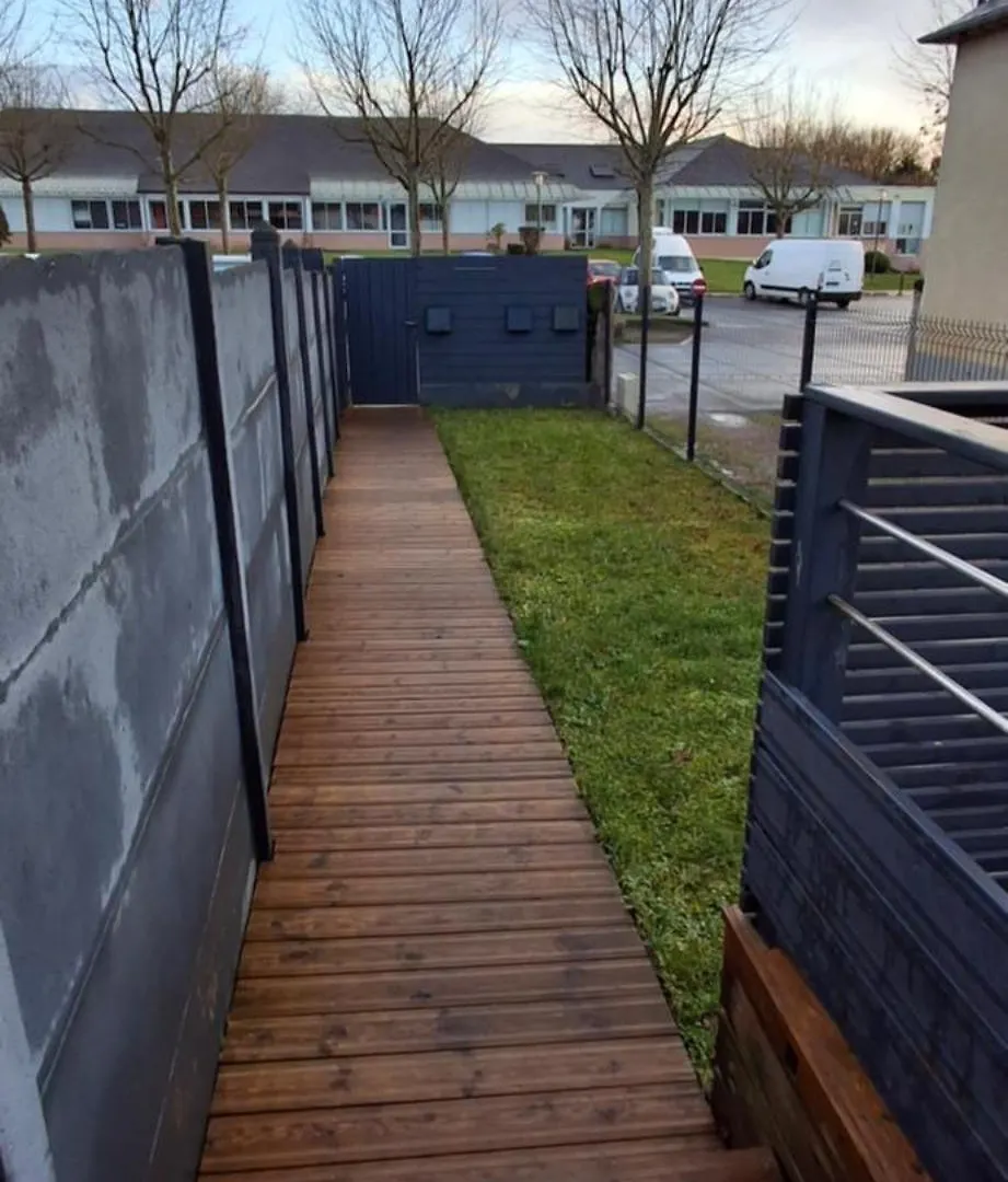 Gite La Maison Du 37 Avec Terrasse Et Jardinet Breteil