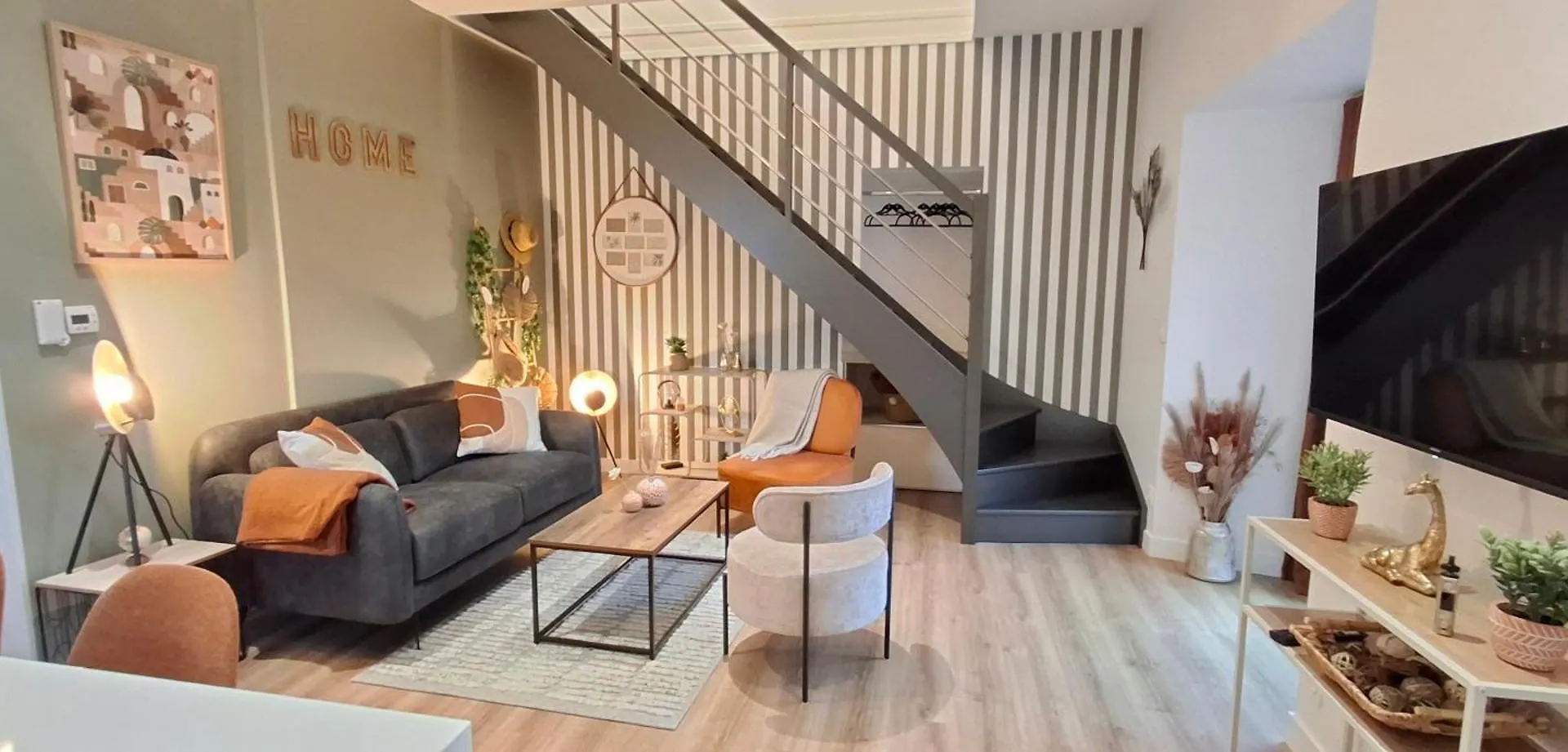 Gite La Maison Du 37 Avec Terrasse Et Jardinet Breteil